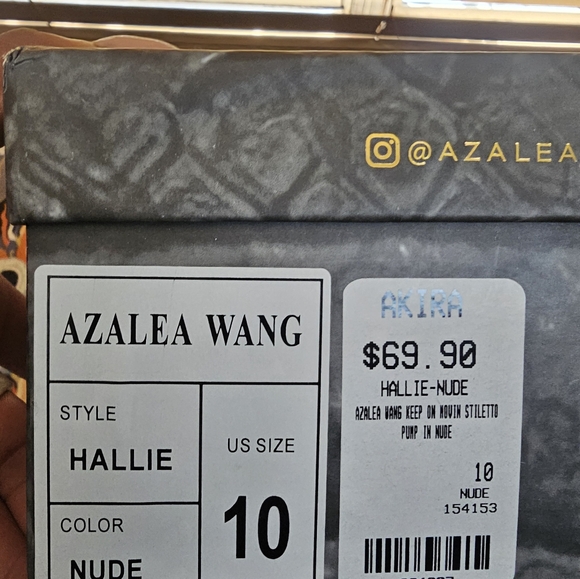 AZALEA WANG - Picture 6 of 7